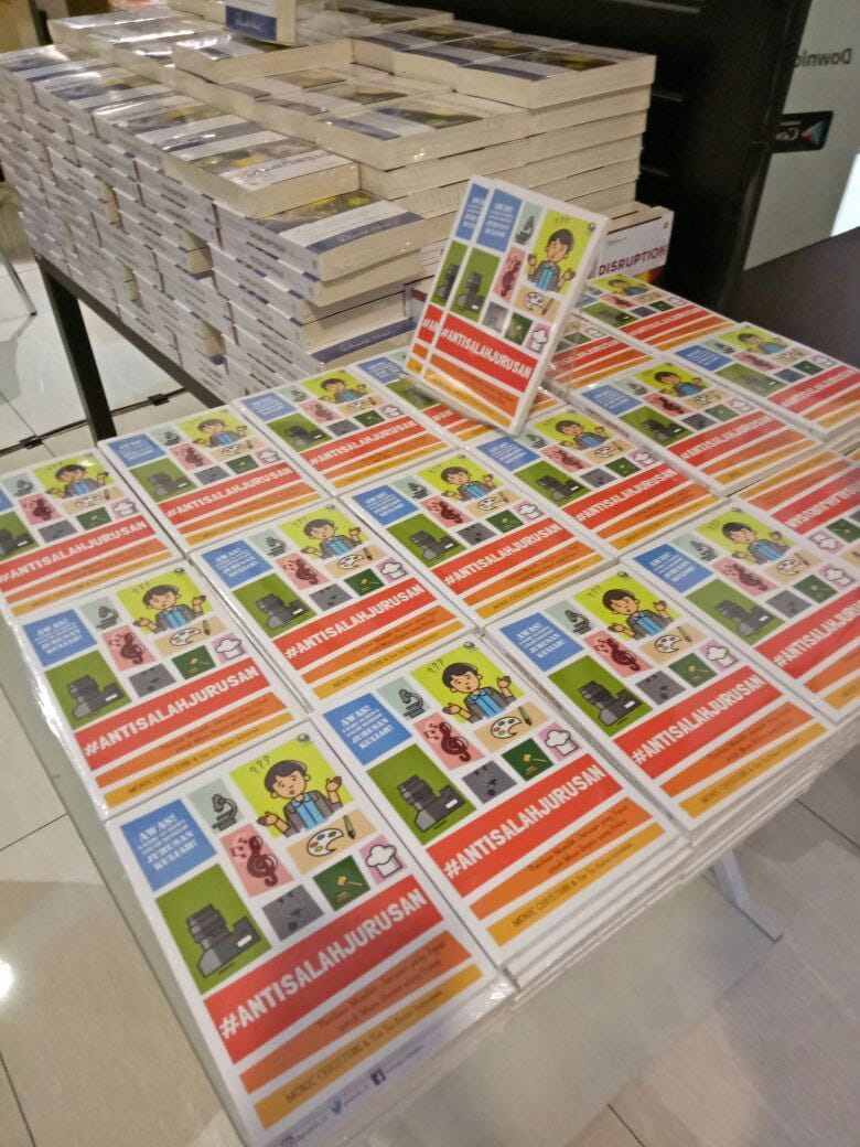 Buku Best Seller #AntiSalahJurusan