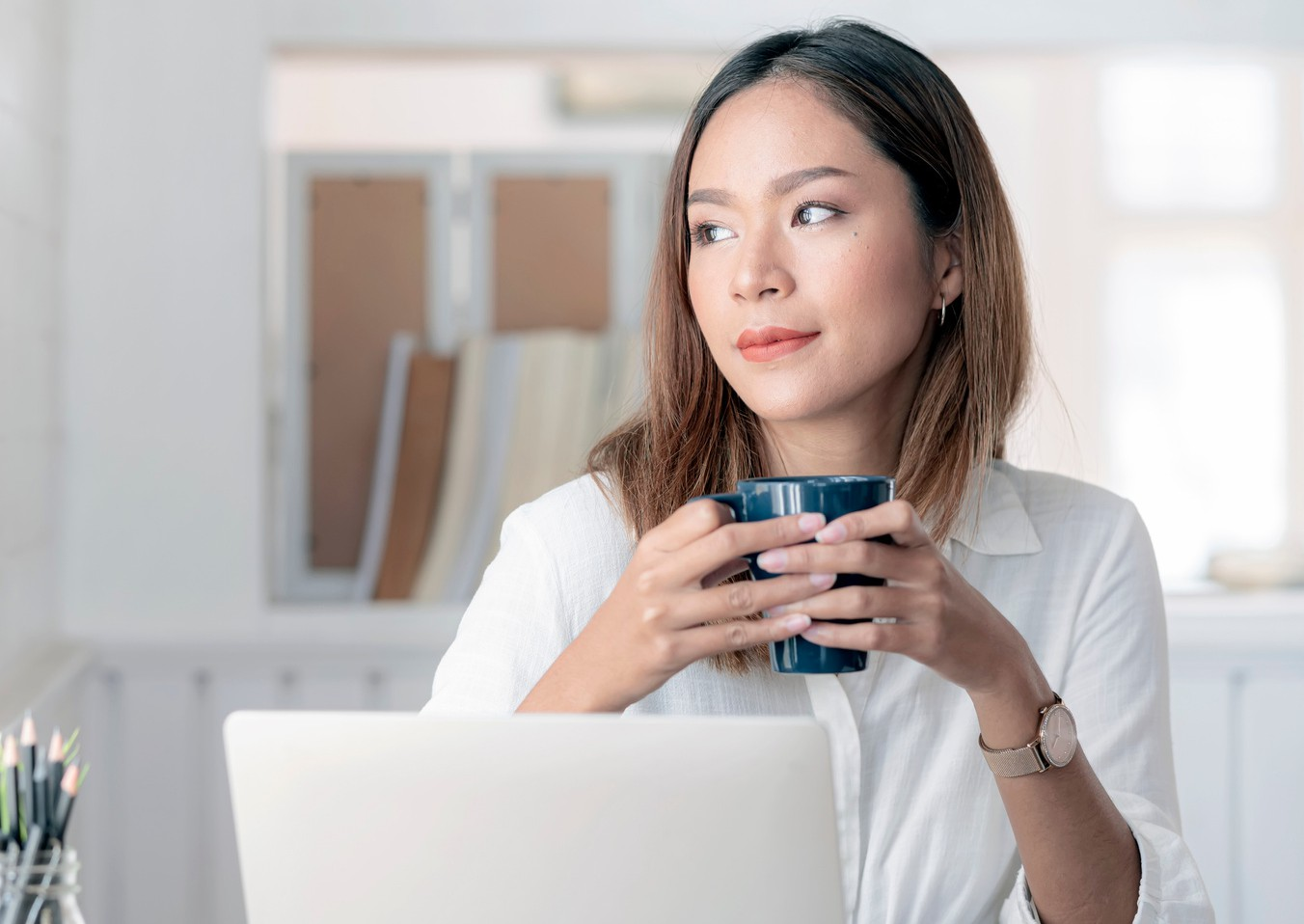 Wanita Karir Profesional - Tes Bakat Indonesia